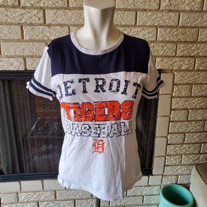 MLB Genuine Merch Detroit Tigers Graphic Jersey T' M